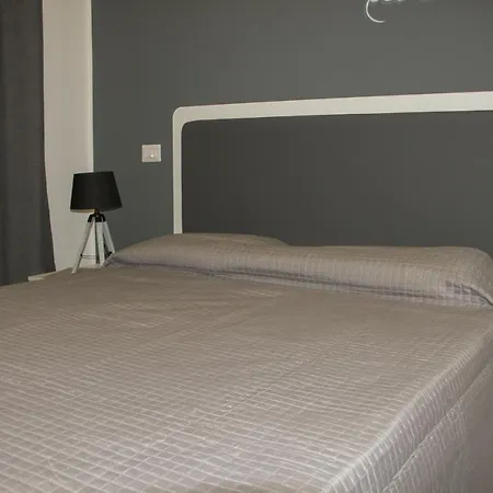 B&B The Hill Iun E6938 Bed & Breakfast Cagliari